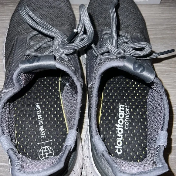Adidas Men's Kaptir 2.0 Gray Cloudfoam Running Shoe
Size 8 - Picture 10 of 14